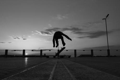 21-04-19-DSC06924-cRAW